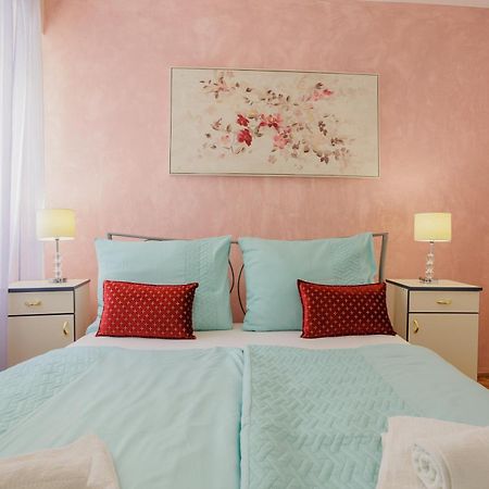 Center Apartment Silvana Split Exterior foto
