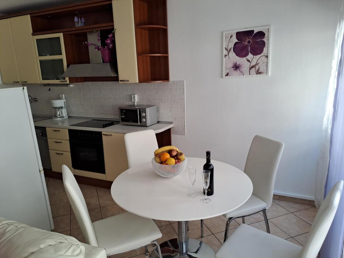 Center Apartment Silvana Split Exterior foto