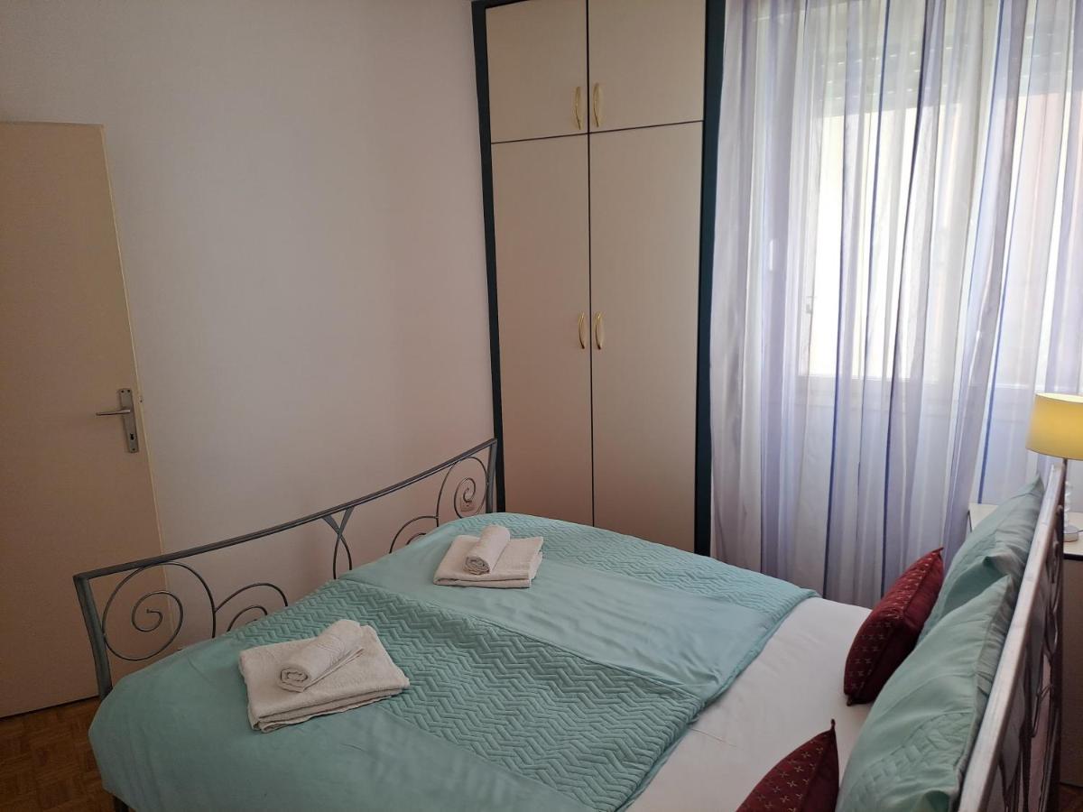 Center Apartment Silvana Split Exterior foto