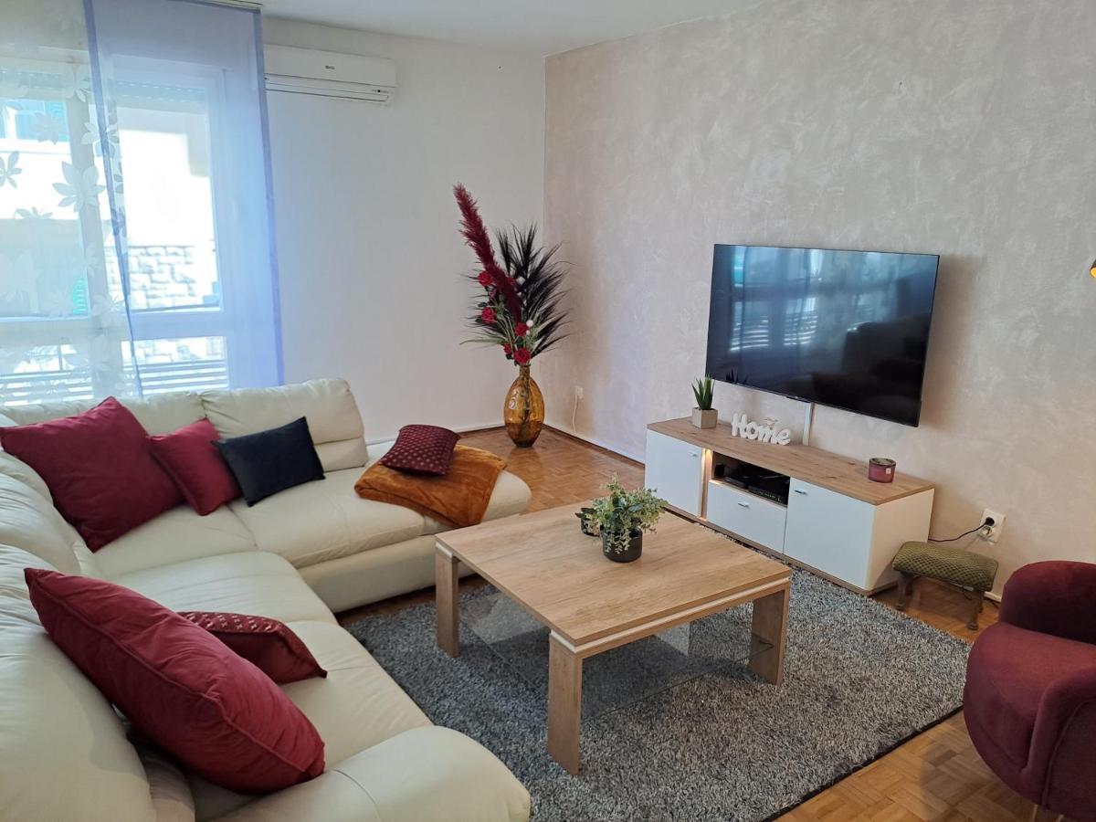 Center Apartment Silvana Split Exterior foto