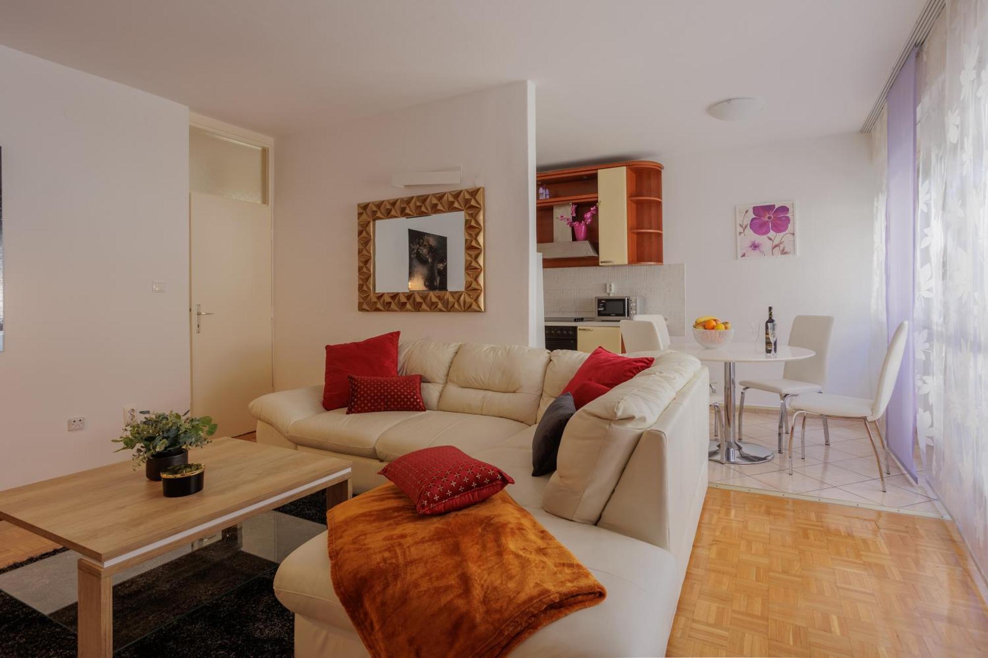 Center Apartment Silvana Split Exterior foto